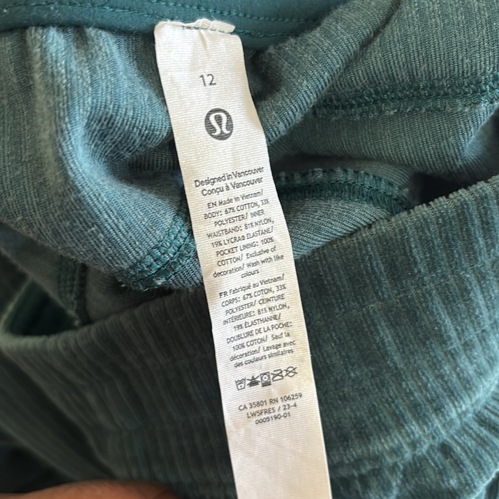 Lululemon Scuba Track Jacket & Mid-Rise Wide-Leg Pants - Picture 16 of 16